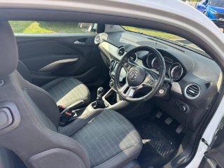 /photos/11636/ebc8bc0d-1b20-484b-8d38-ed4fbeec0d3a_i320x240.jpg