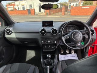 /photos/11636/f3ce1374-d6d7-43f8-82bb-097a031dd59b_i320x240.jpg